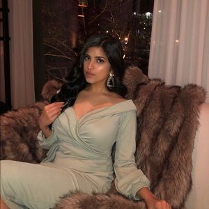 Meet your Posher, Hafsah